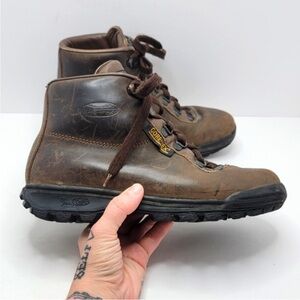 Vasque Brown Leather Gore-Tex Boots